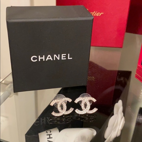 CHANEL Jewelry - Chanel earrings CC